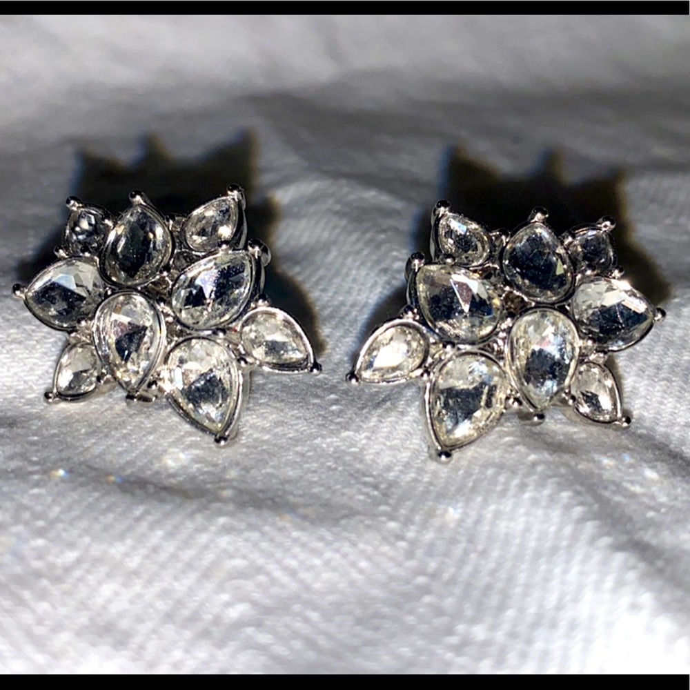 Gorgeous, glam party earrings - NEW, never worn